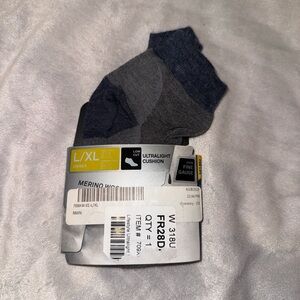 Icebreaker Merino Wool Athletic Socks - Dark Gray